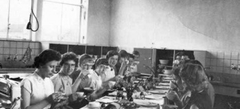 henri-6dunantlaan-opening-chr-huishoudschool-1_1038