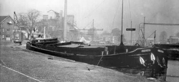 kanaal-haven-met-reveil-nov-59-kl_1038