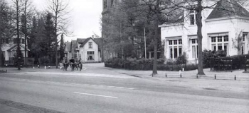 loolaan-met-rechts-de-piet-joubertstraat-1960-_1920