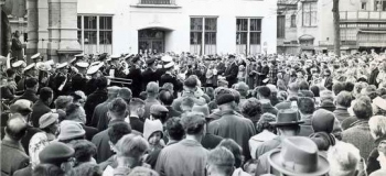 raadhuisplein-paasjubel_1038