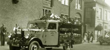 stationsstraat-0009a-bloemencorso-aug-1935_1038