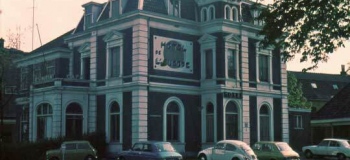 stationsstraat-hoek-stationsdwarsstraat-1975_1038